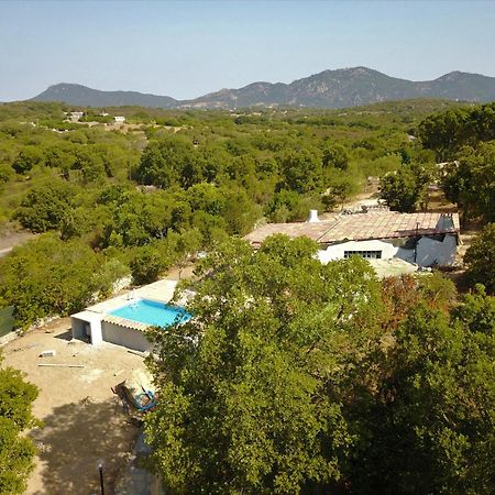Telti Residence Villa Smeralda מראה חיצוני תמונה