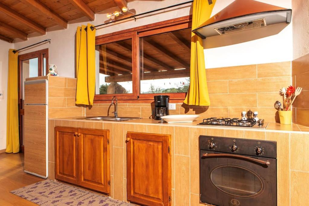 Telti Residence Villa Smeralda מראה חיצוני תמונה